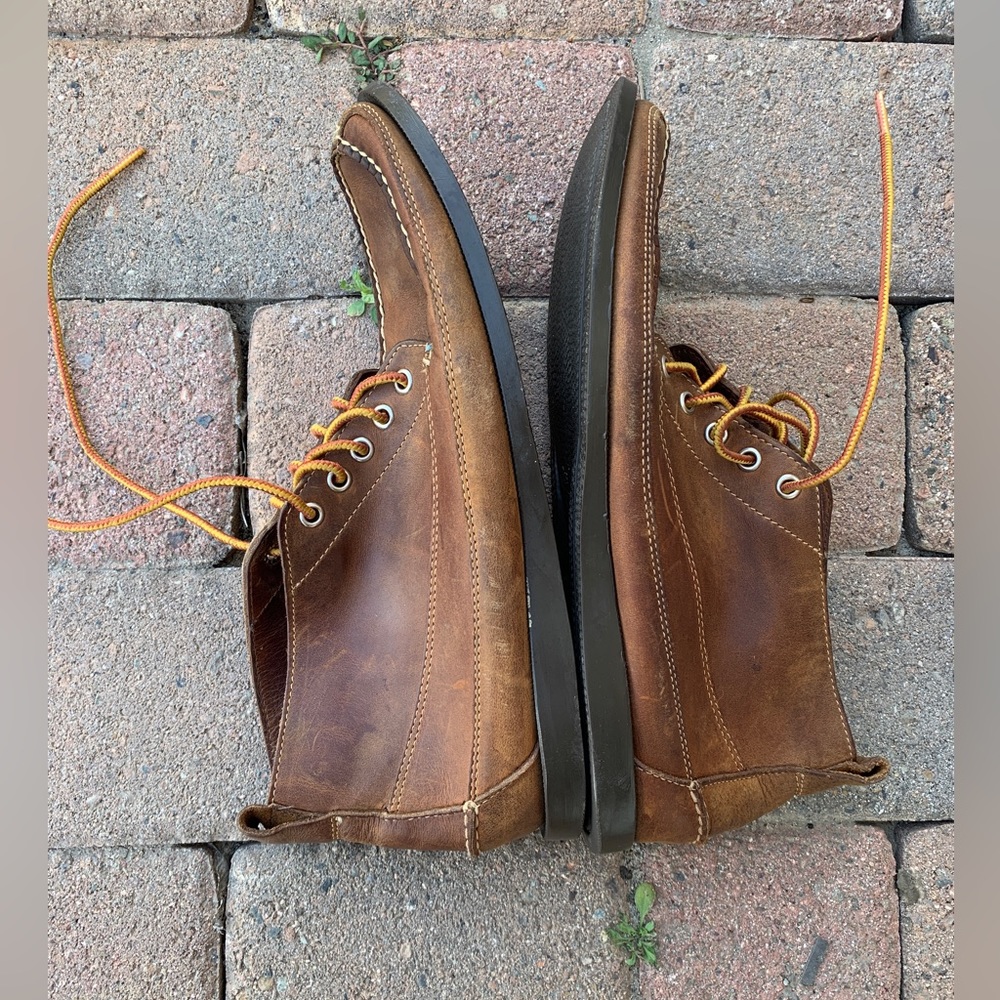 El Salvador Shoes, GH Bass and Co